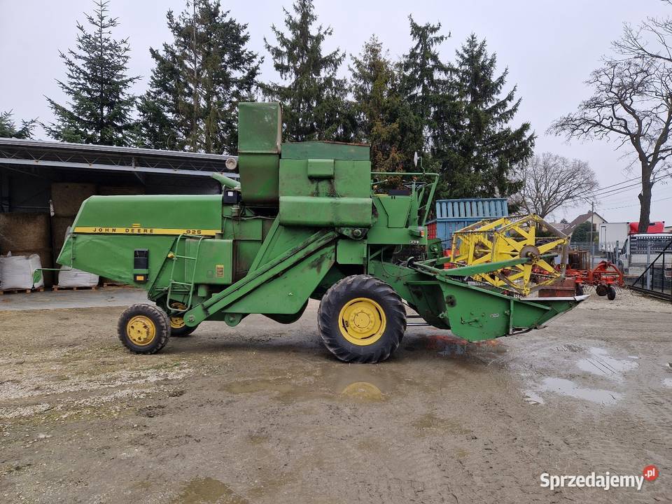 Kombajn zbożowy John Deere 925 Pogorzela