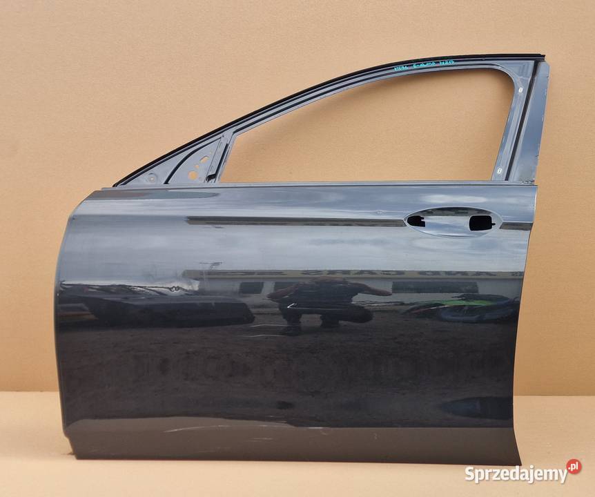 MERCEDES EKLASA W213 DRZWI LEWE PRZÓD PRZEDNIE Bieleń