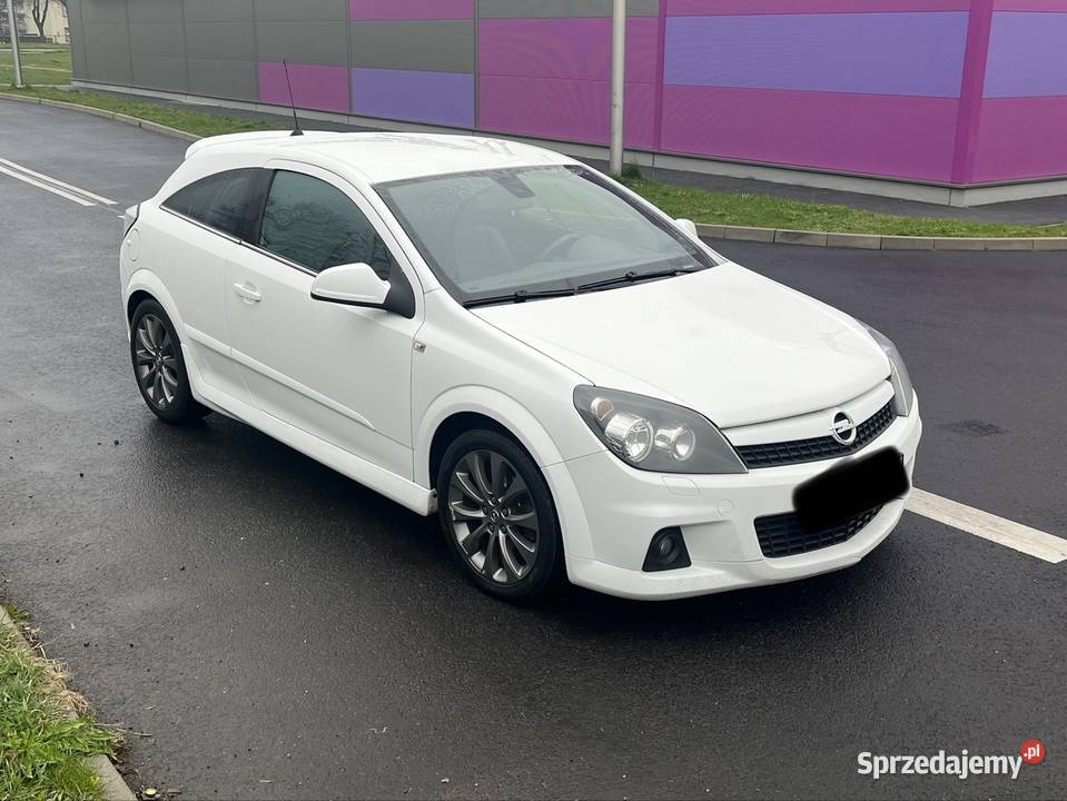 Bezwypadkowa Pełen Serwis GTC Sport nieuszkodzony Astra Gródków sprzedam