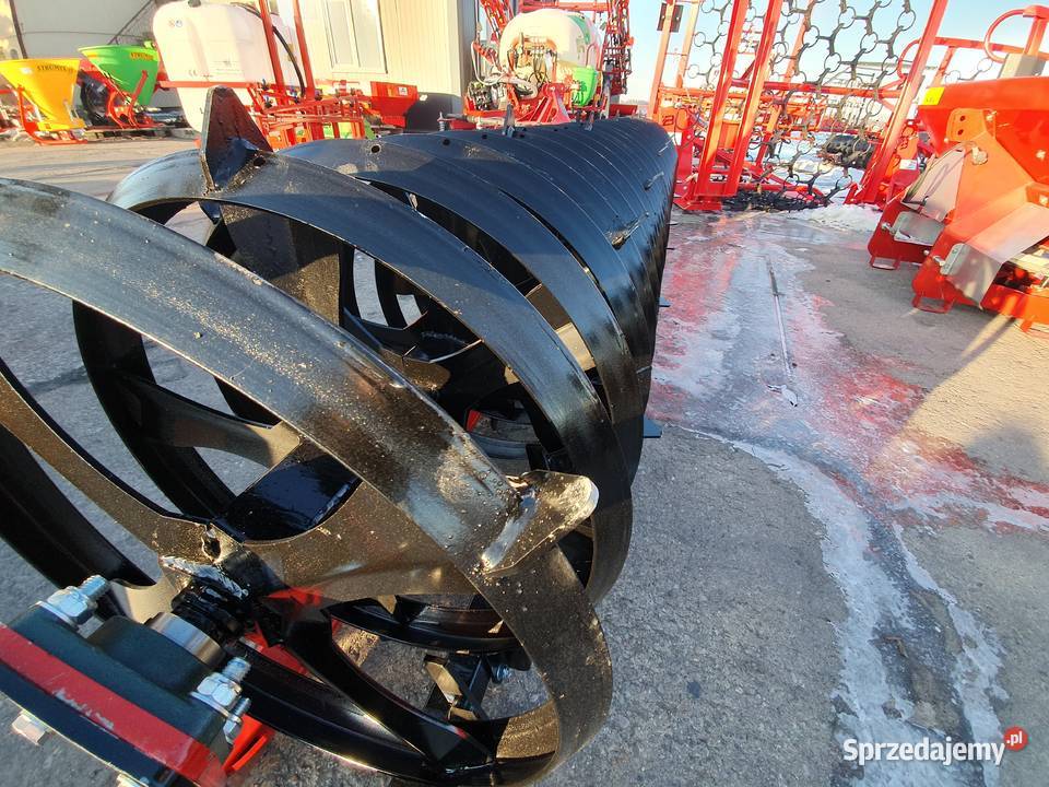 Wał daszkowy fi 600 strunowy mulczujący nieuszkodzony Miechowice