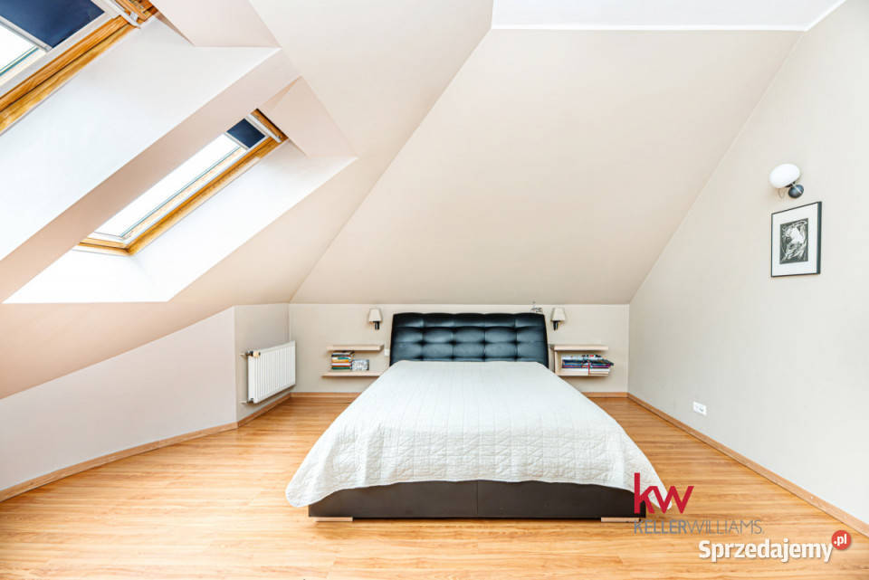Dom wolnostojący Poznań Dunajecka 349m2 wielkopolskie