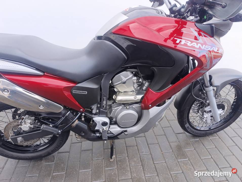 Honda Transalp XL700V xlv 700 TRANSALP 2007 ABS Rok produkcji 2007 mazowieckie Ostrołęka
