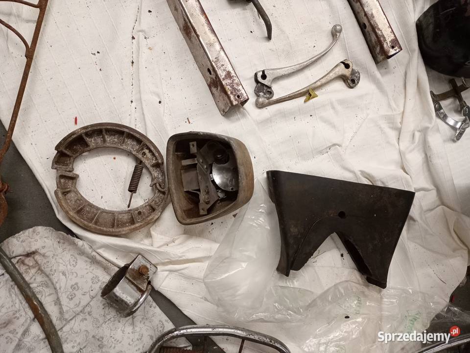 Guma osłony łańcucha WSK 175 Shl Gazela Osłony i obudowy Odrowąż sprzedam