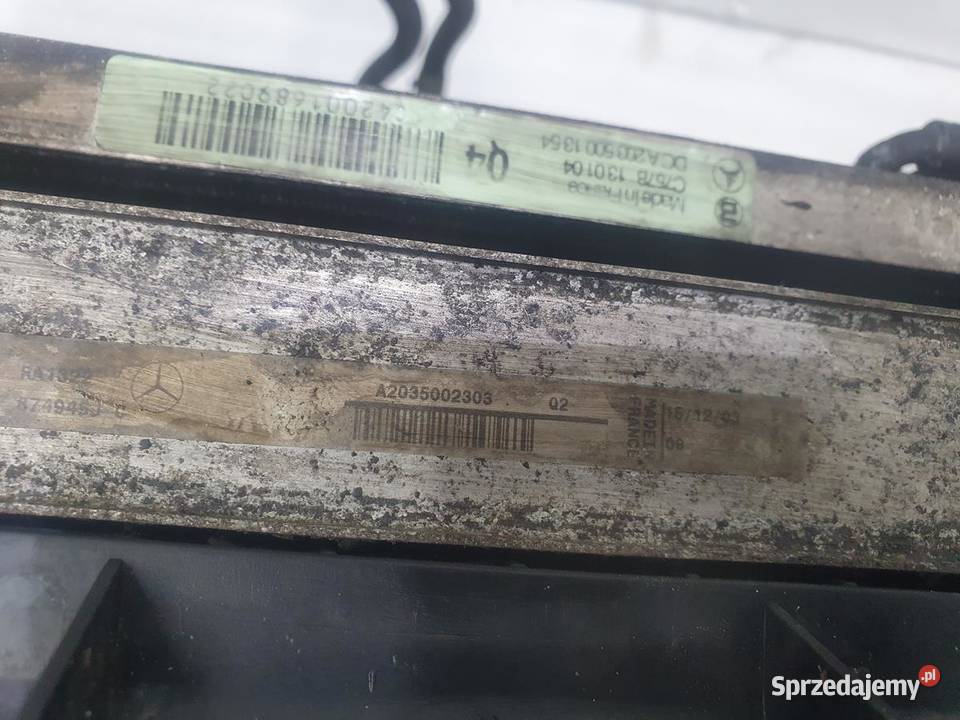 PAS PRZEDNI CHŁODNICE MERCEDES W203 osobowe