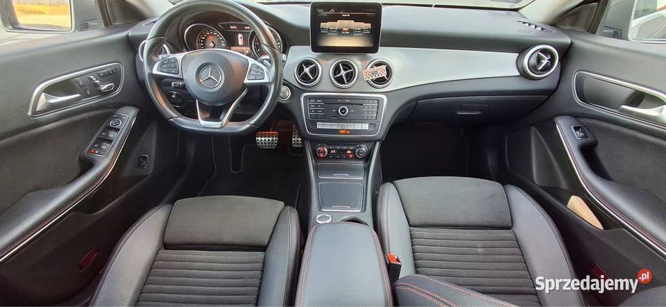 Mercedes CLA 220 4matic shooting brake salon Samochody osobowe Zamość
