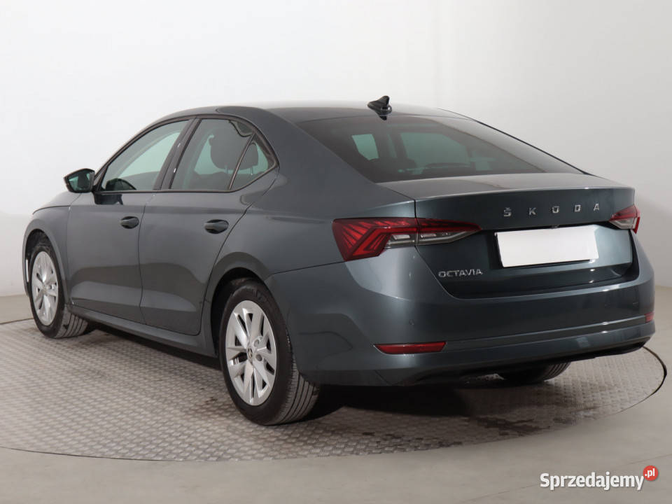 Skoda Octavia 15 TSI