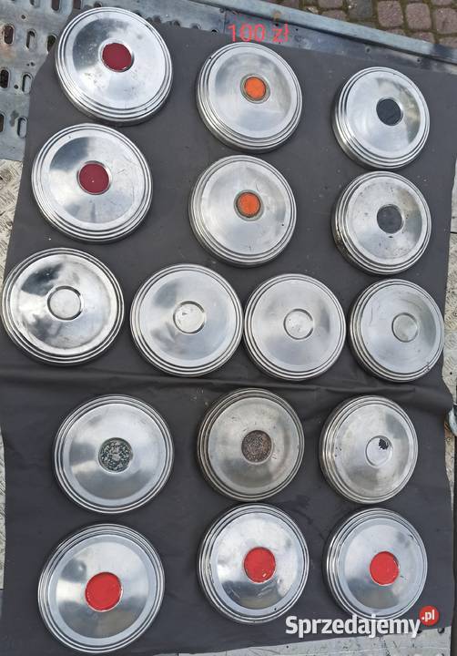 Kołpaki dekle kół Wołga GAZ 24 21 Motoryzacja