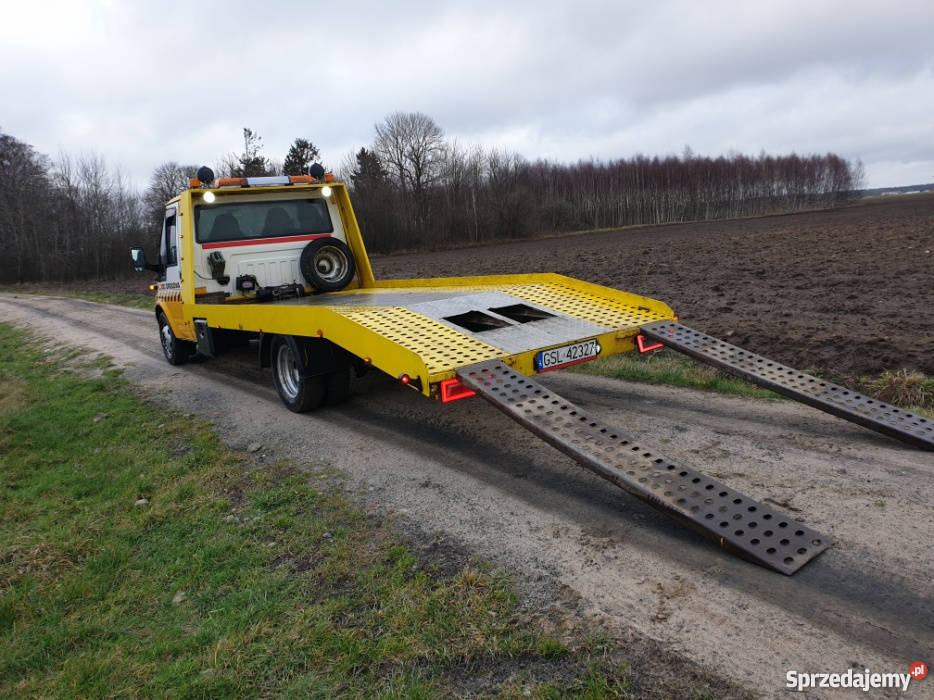 Sprzedam autolaweta ford transit 24 radio / CD Motoryzacja Słupsk