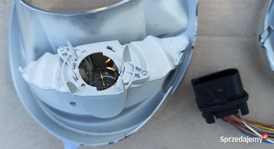VW Polo 9nokularreflektor prawykomplet Klebark Mały