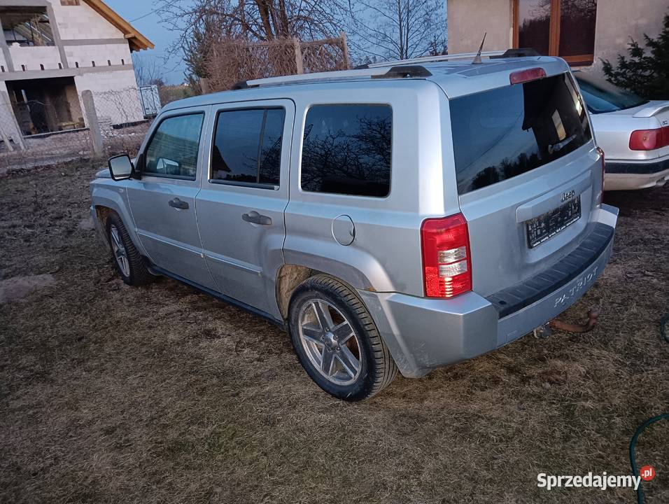 Jeep Patriot 4x4 24 benzyna 147