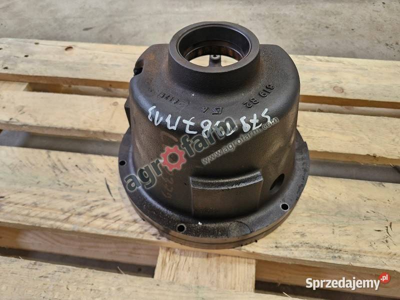 Obudowa skrzyni biegów Massey Ferguson 5460 6270 Byków