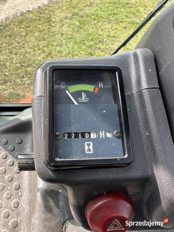 KUBOTA F2560 2002AGREGAT 160 PŁUG 140 KABINA