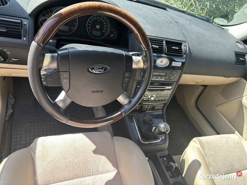 Ford Mondeo 20 benzyna LPG wersja Ghia Inowrocław