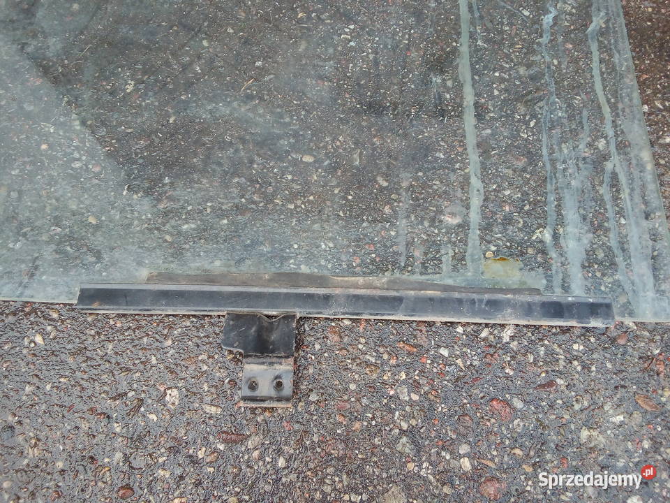 Bespo PN 75B13056 szyba drzwi Tarpan osobowe Sokółka