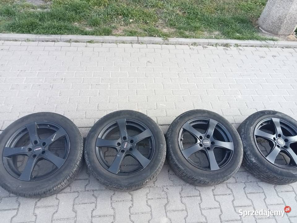 Felgi 17 DEZENT 5x112 z oponami Pirelli Wrocław