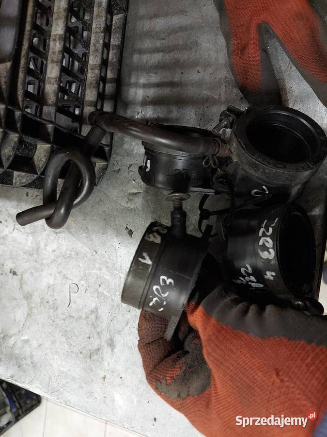 Kawasaki ZZR 600 króćce ssące gumy dolotowe Jelenia Góra