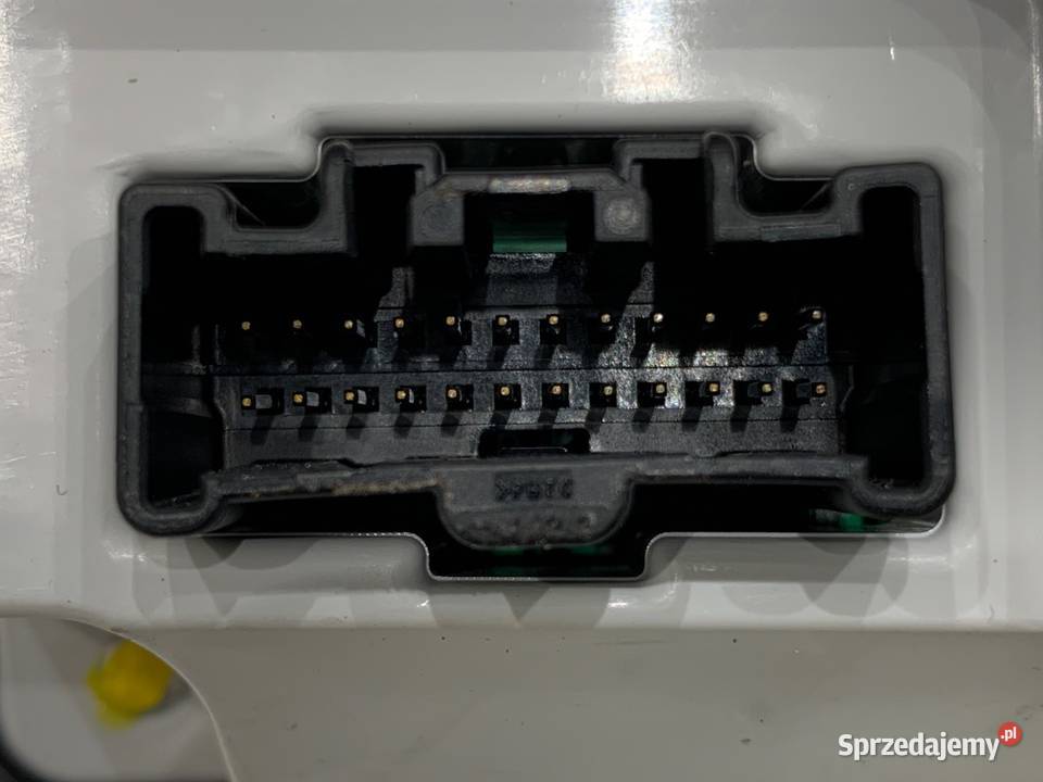 PANEL STEROWANIA NAWIEWU MAZDA CX7 K1900EH64 SUV Panele sterowania, przełączniki