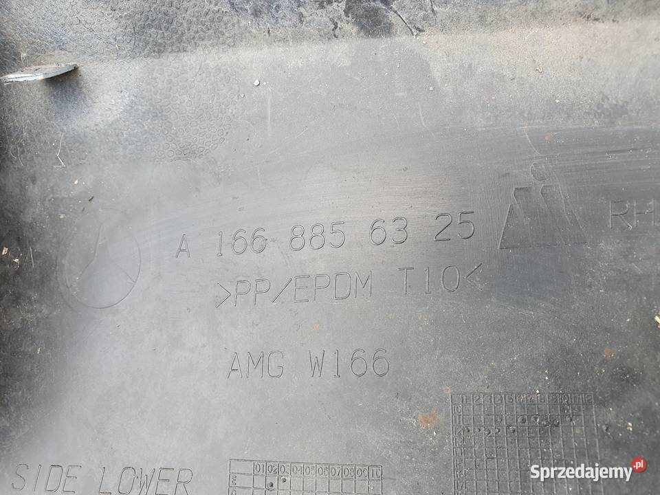 MERCEDES ML W166 AMG LISTWA SPOILER PRAWA TYŁ osobowe Międzychód