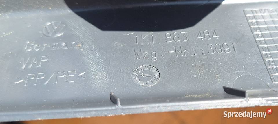 VW GOLF V OSŁONA PROGU PRAWY PRZÓD 1K1863484 Osłony i zaślepki Radom