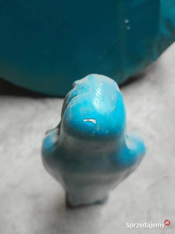 Figura Matki Boskiej z dwoma aniołami Strzebiń