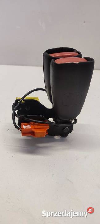 VOLVO V70 XC70 ZAPINKA PASA TYŁ 8632319