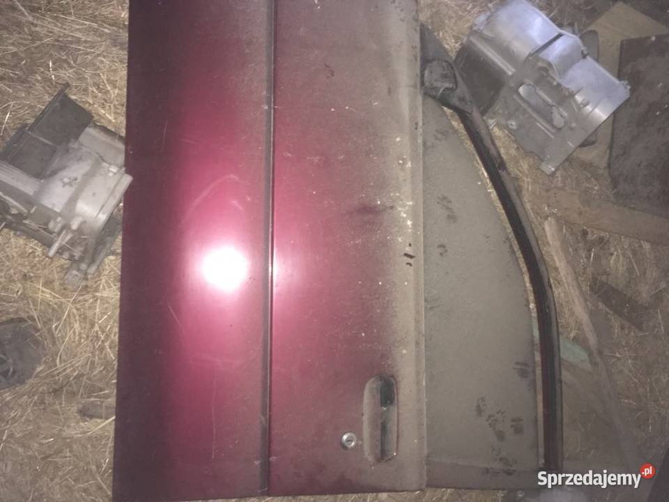 Toyota Starlet P9 93r 3dr klapa maska drzwi Tumiany