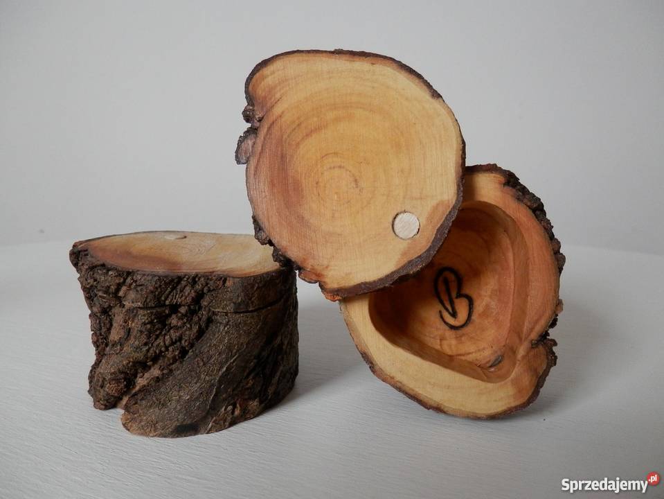 Pudełko drewniane na pierścionek z delikatną Pozostałe Szczecinek