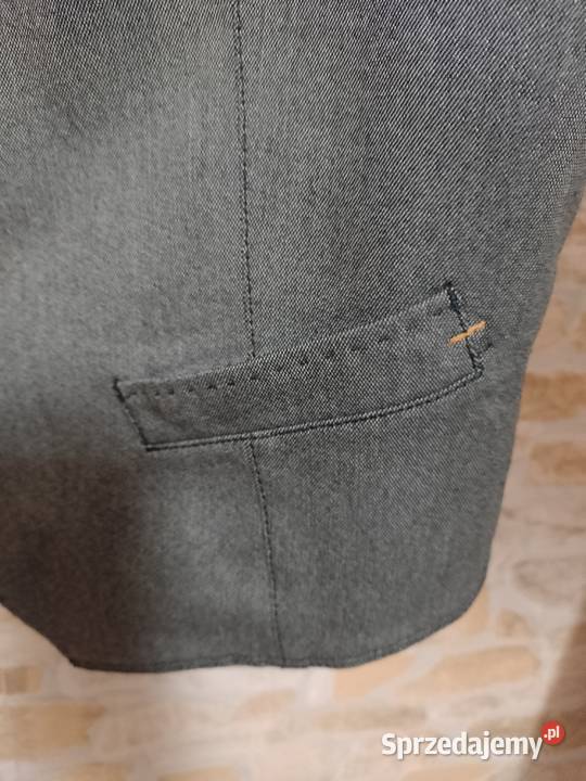 M 50 Hugo Boss Ekskluzywna szara kamizelka Rozmiar M Kraków