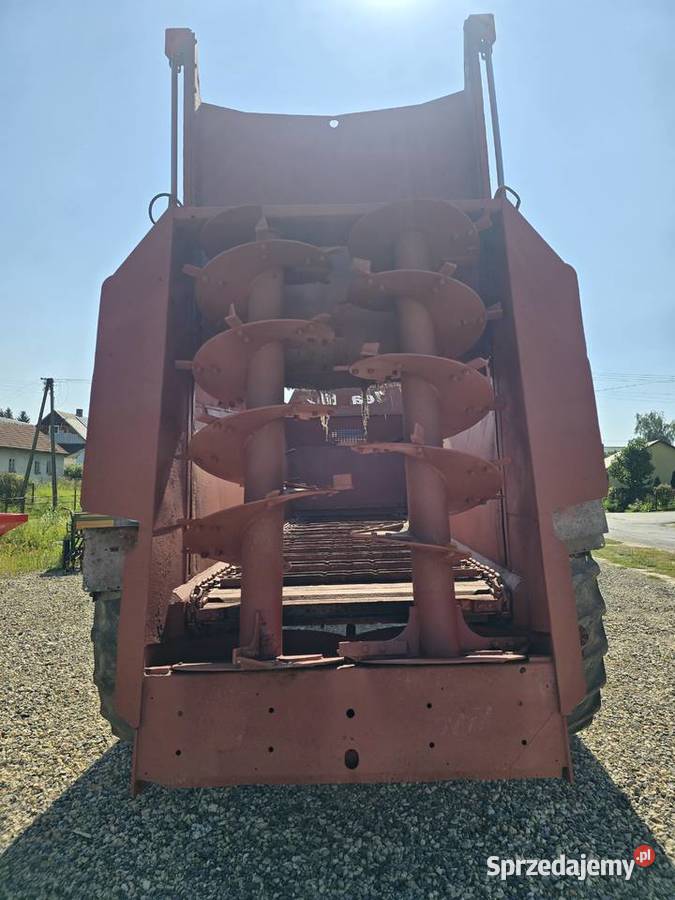 Rozrzutnik obornika Jeantil 1612 Rozrzutniki obornika