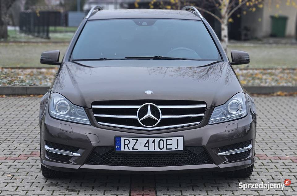 MERCEDES Cklasa C250 W204 AMG lift 2012 Silnik 2 podgrzewane fotele Rzeszów sprzedam