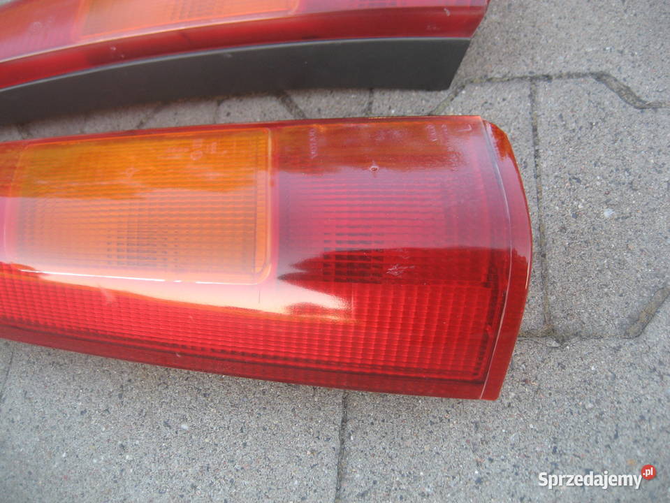 volvo 850 9497r lampa górna tył prawa lewa Rakoniewice