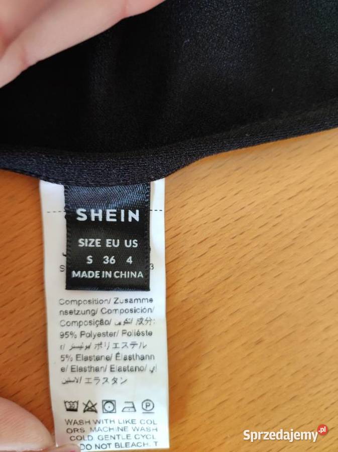 góra bikini czarny wiązany shein icon z Biustonosze
