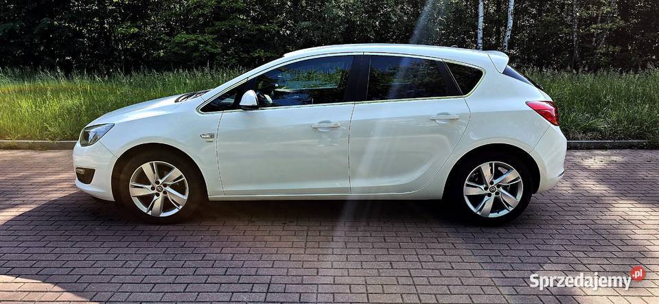 Opel Astra J 14 turbo 120 super stan tech czujnik parkowania Czeladź