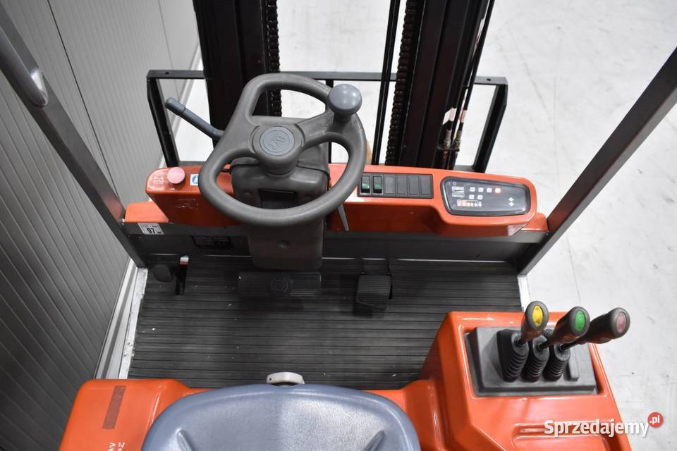 Wózek widłowy BT CBE 35 3500 udzwigu Wózki widłowe Czechy