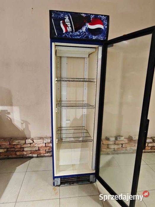 Chłodziarka sklepowa Helkama przeszklona 410L Góra