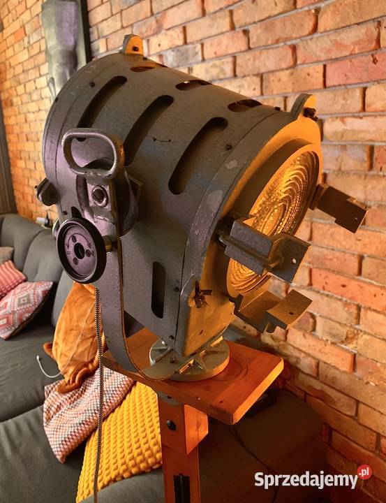 Lampa podłogowa teatralno filmowa PRL Poznań