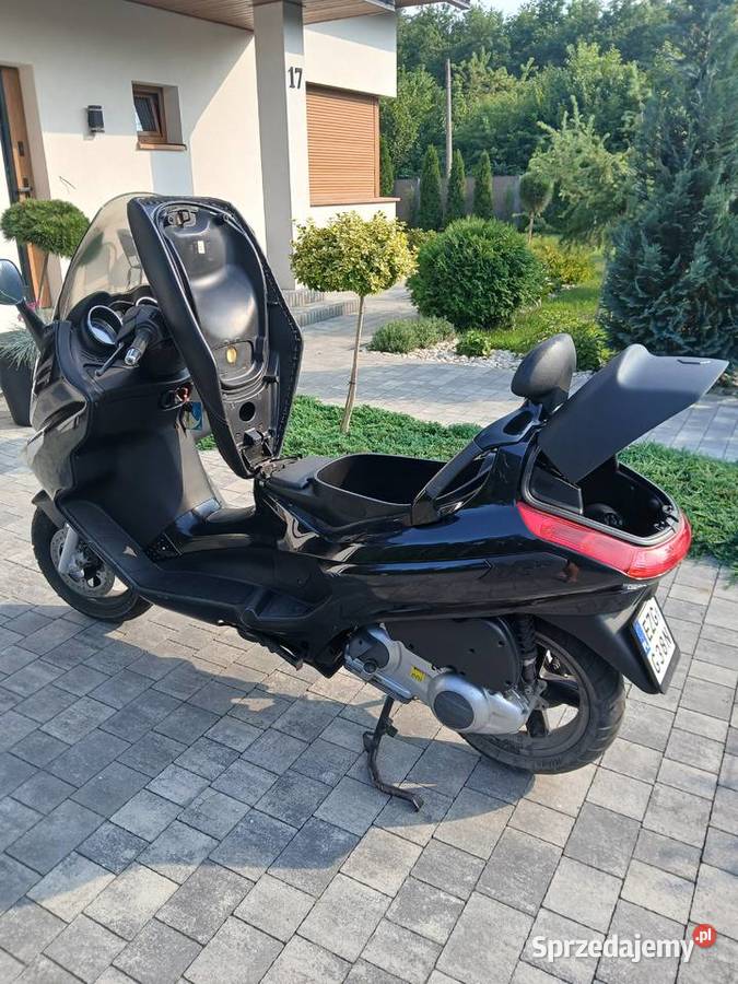 Skuter piaggio xevo 125 Rok produkcji 2017 Piaggio Rosanów