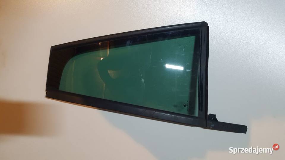 Skoda Octavia III szyba trójkat tył lewy osobowe Tarnów