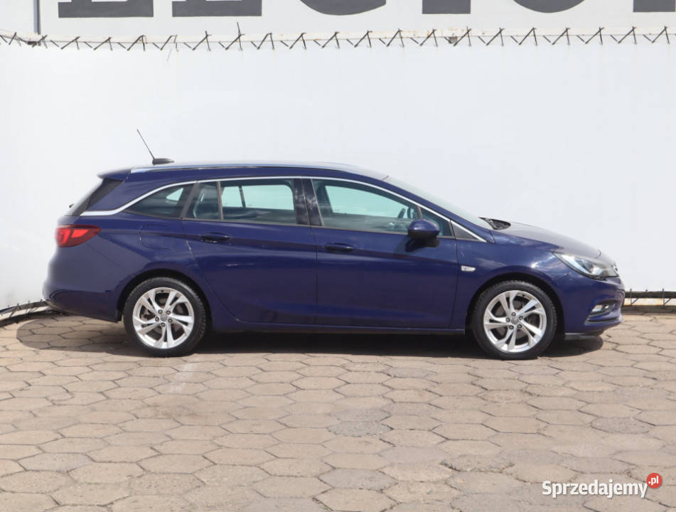 Opel Astra 16 CDTI podgrzewane fotele łódzkie Łódź