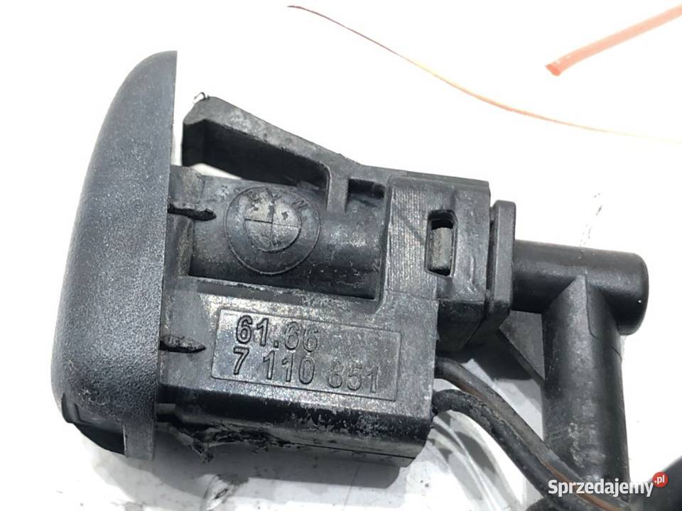 DYSZE SPRYSKIWACZY KOMPLET BMW E87 0313 7110851