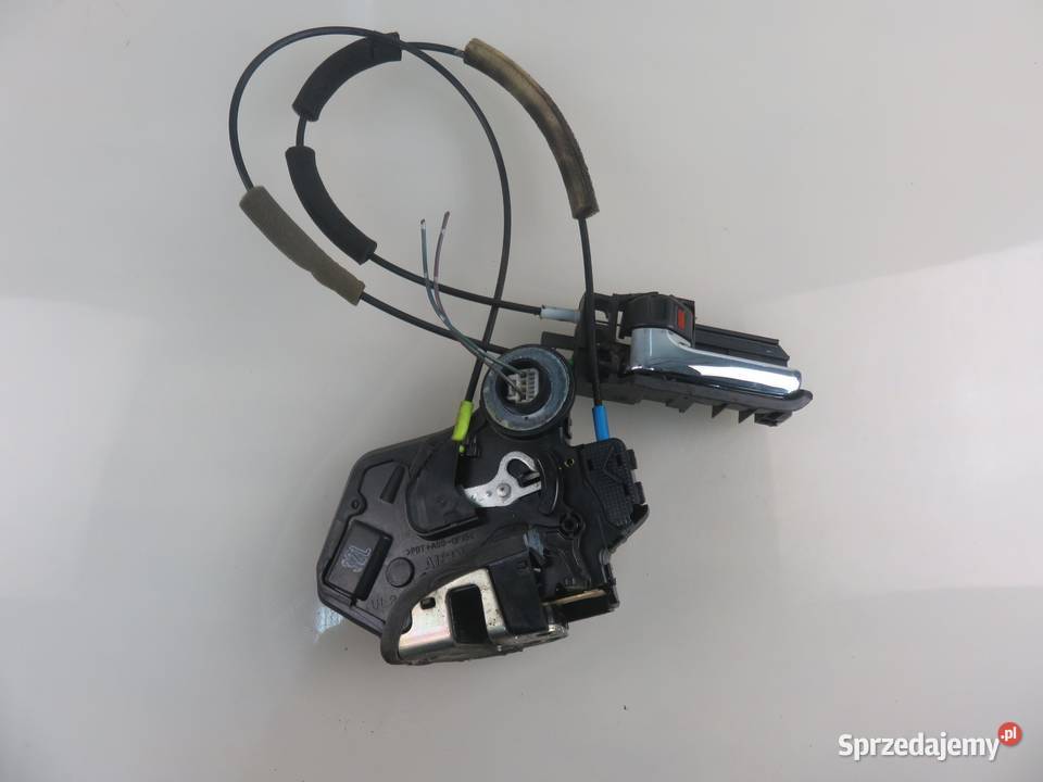 ZAMEK LEWY TYLNY TOYOTA AVENSIS II T25