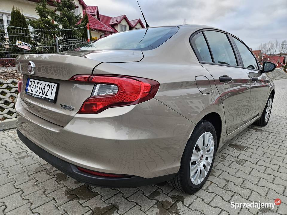 Fiat Tipo 2020 14 95 salon Polska serwis ASO Rzeszów