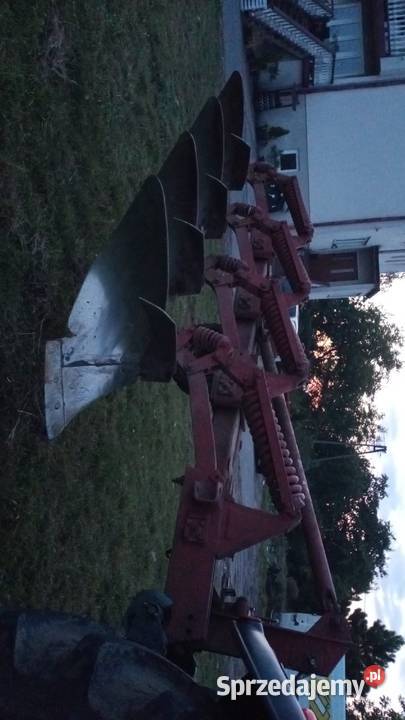 Sprzedam pług 4 skibowy na zabezpieczeniu