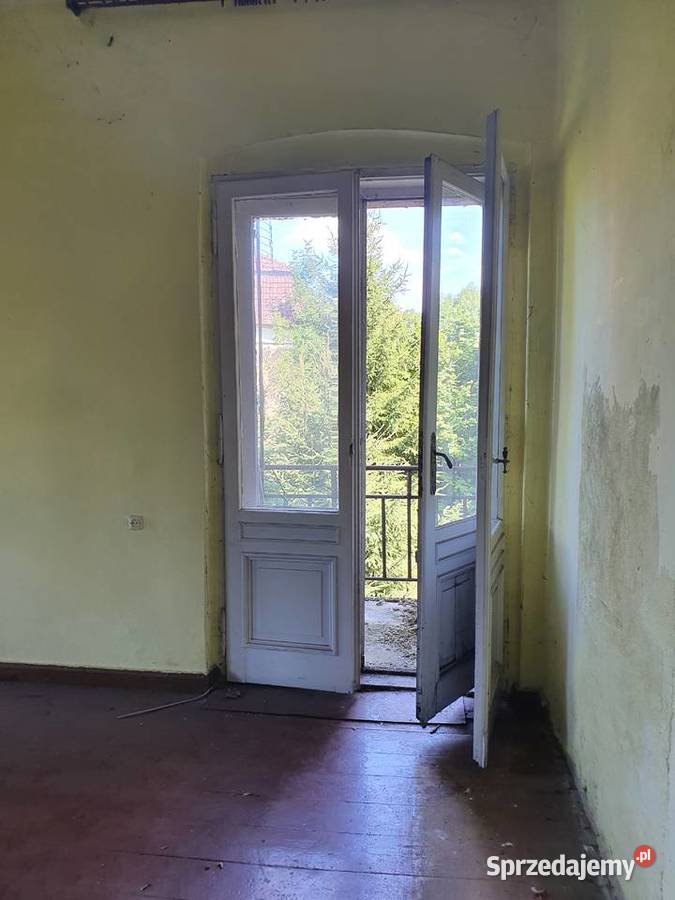 Mieszkanie do remontu w pieknej poniemieckiej dachówka Sprzedaż