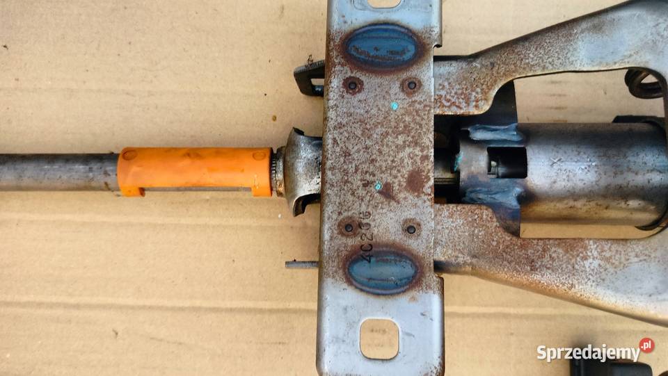 Kolumna kierownicza Krzyżak Peugeot 307 Rok produkcji 2004