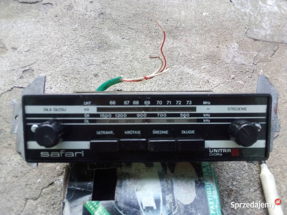 Radio samochodowe SAFARI PRL fiat 125p 126p wielkopolskie Leszno