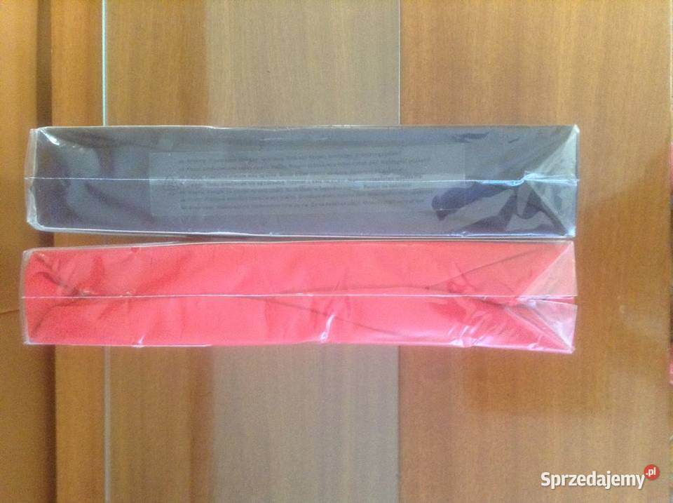Zestaw 2 nowych prześcieradeł z gumką z czerwony sprzedam