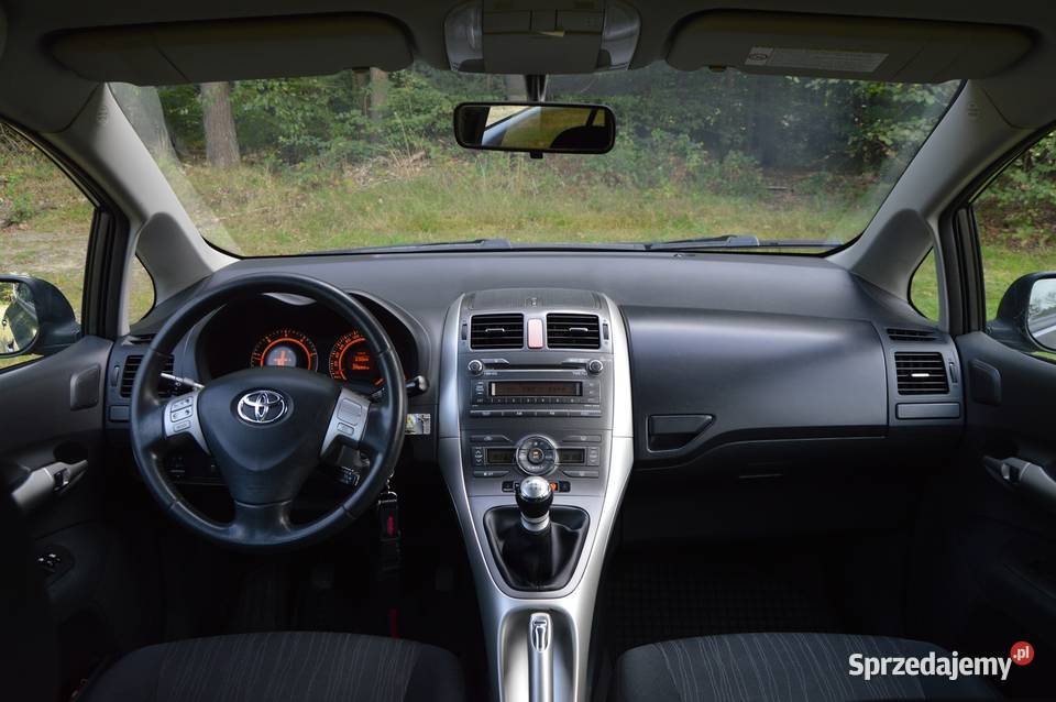 TOYOTA AURIS 20 D4D światła przeciwmgielne Oleśnica