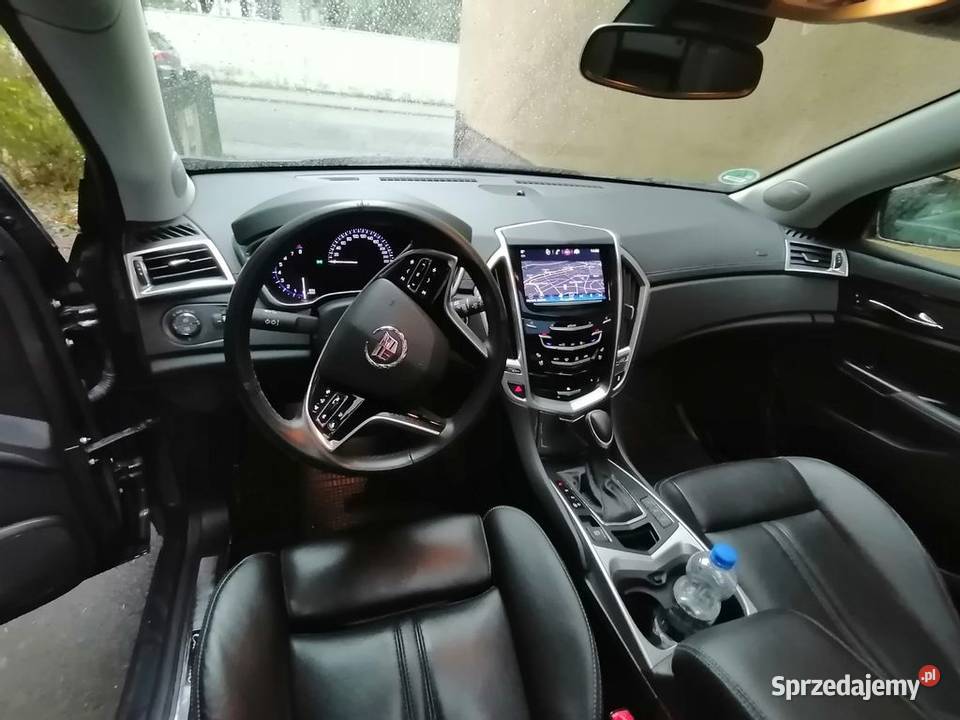 Cadillac SRX Antomieszki
