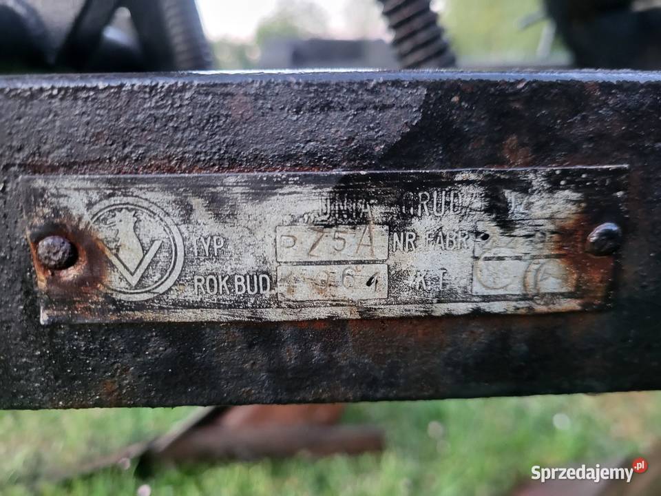 Pługi Unia Grudziądz PZ5A Kozodrza